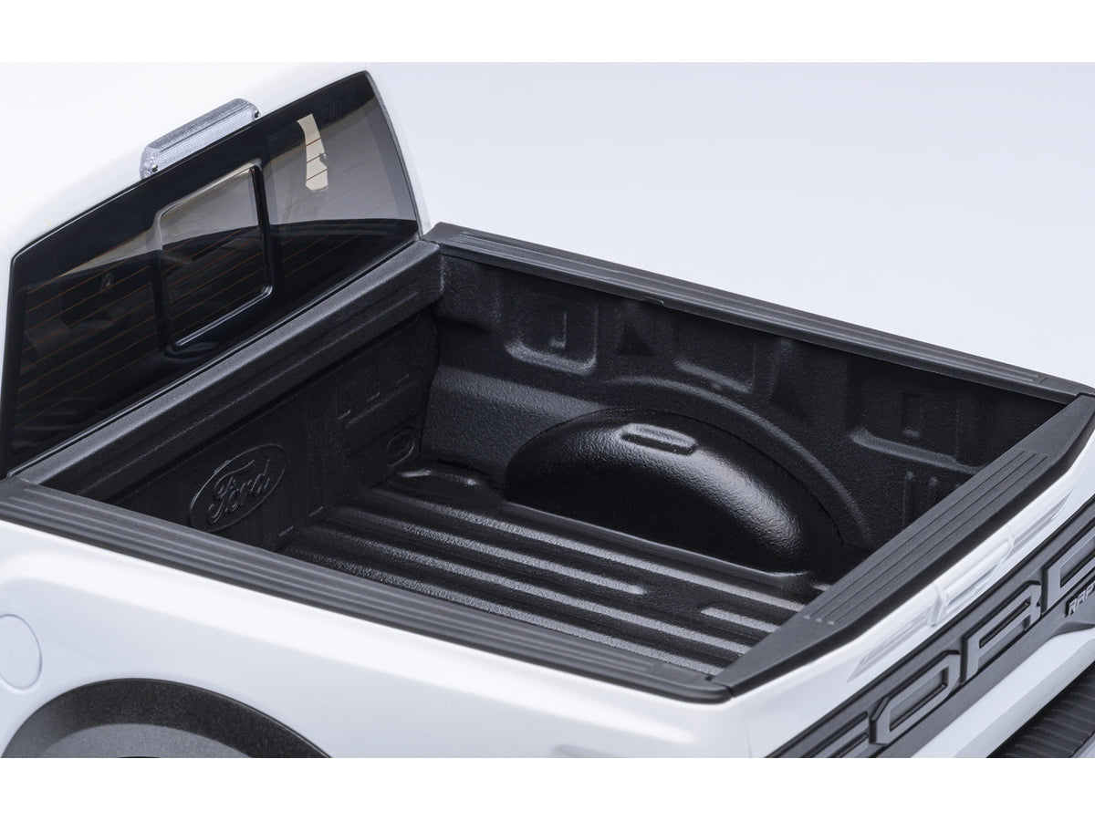 2019 Ford F-150 Raptor Pickup Truck Oxford White 1/18 Model Car by Autoart