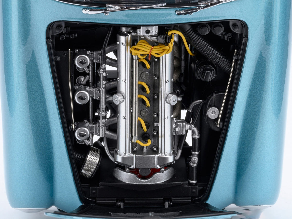 Aston Martin DB5 RHD Caribbean Pearl Blue Metallic 1:18 Diecast Model by AUTOart