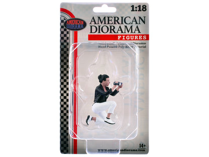 "Photographers" Figure #5 for 1/18 Scale Models by American Diorama