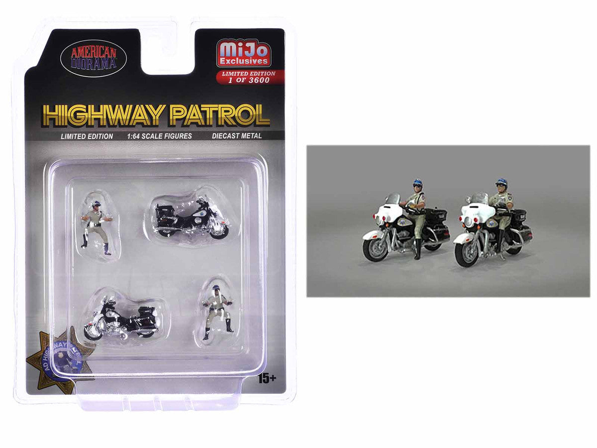 Highway Patrol" 4 piece Diecast Figure Set (2 Figures 2 Motorcycles) Limited Edition to 3600 pieces Worldwide for 1/64