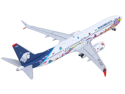 Boeing 737 MAX 9 Commercial Aircraft "Aeromexico - Kukulcan" (XA-GQS) White with Graphics and Blue Tail 1/400 Diecast Model by GeminiJets