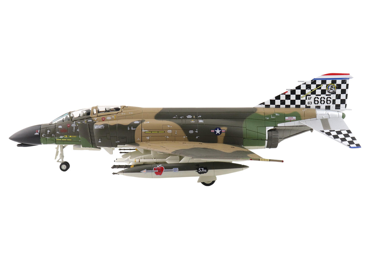 McDonnell Douglas F-4C Phantom II Fighter-Bomber Aircraft "63-7666 William Tell 57th FIS Keflavik Airport Iceland" (1977) United States Air Force "Air Power Series" 1/72 Diecast Model by Hobby Master