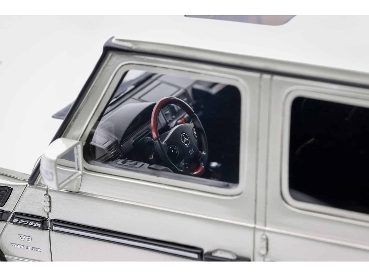 2003 Mercedes-Benz G-Class 55 AMG Iridium Silver Metallic Limited Edition to 999 pieces Worldwide 1/18 Model Car by Otto Mobile