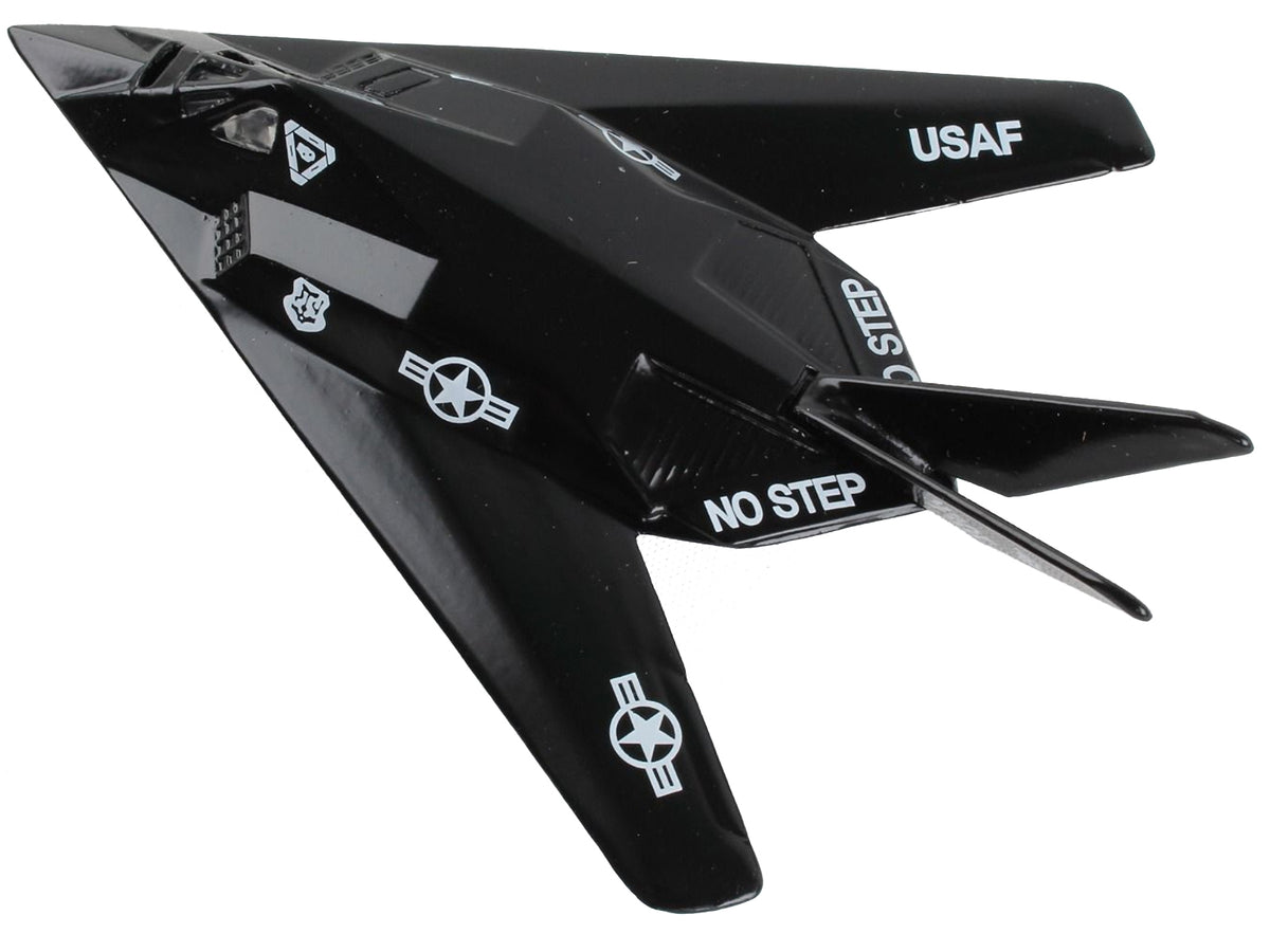 Lockheed F-117 Nighthawk Stealth Aircraft — Black | USAF | Diecast Model with Runway Section by Runway24