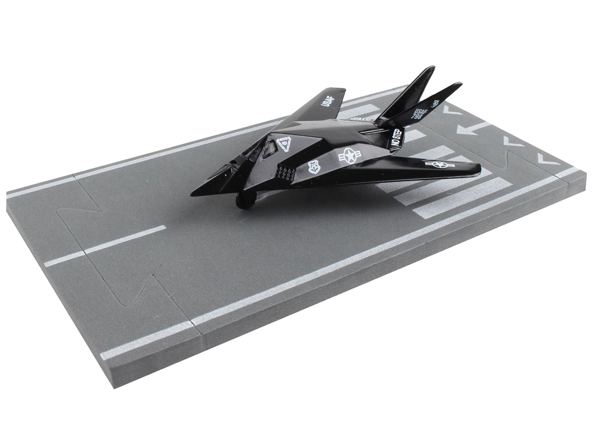 Lockheed F-117 Nighthawk Stealth Aircraft — Black | USAF | Diecast Model with Runway Section by Runway24